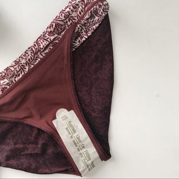 ATHLETA Batik Paisley Bikini Bottoms Size Small - Picture 5 of 6